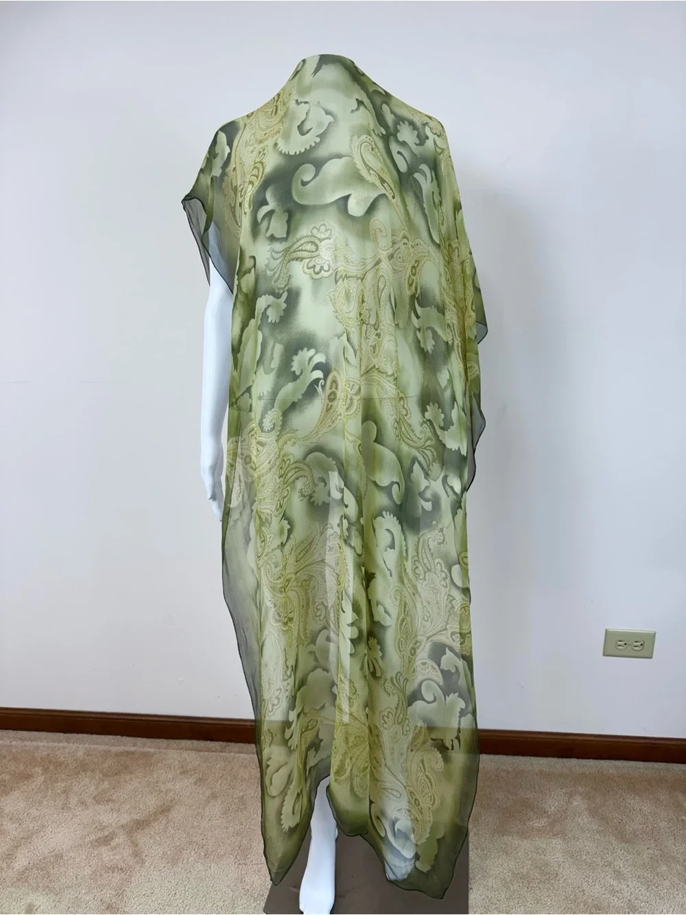 Yves Saint Laurent 100% Silk Chiffon Vintage Oversized Paisley Scarf Shawl Wrap